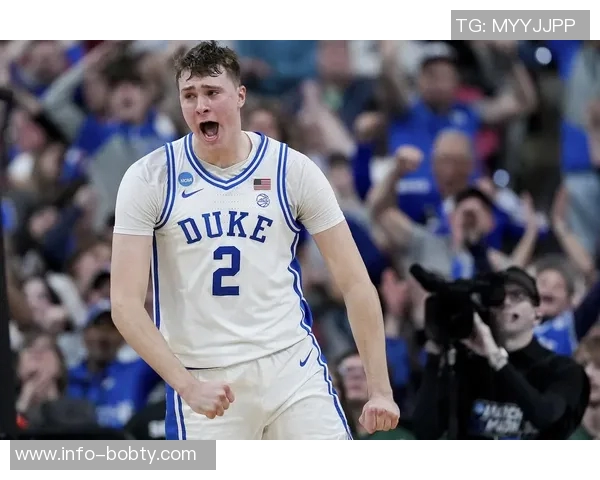 弗拉格下半场爆发独得21分全场贡献23分6板5助5失误表现慢热