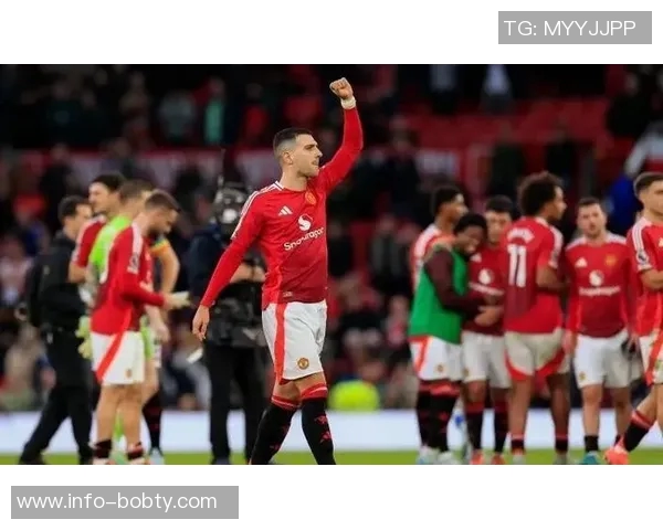 英超最新动态曼联保持不败冲击前列阿森纳稳居榜首领先曼城两分